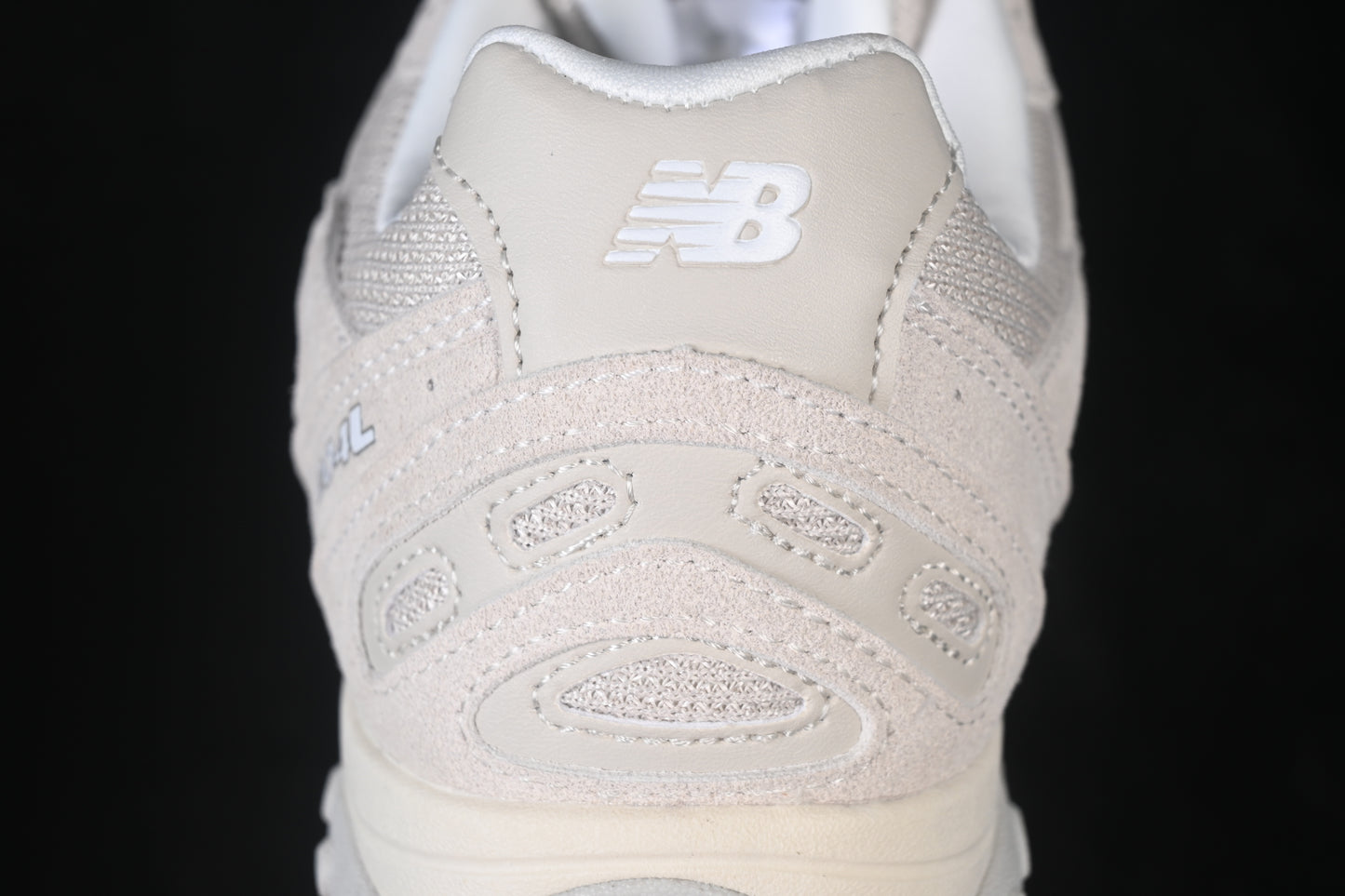 New Balance 204L Sea Salt
