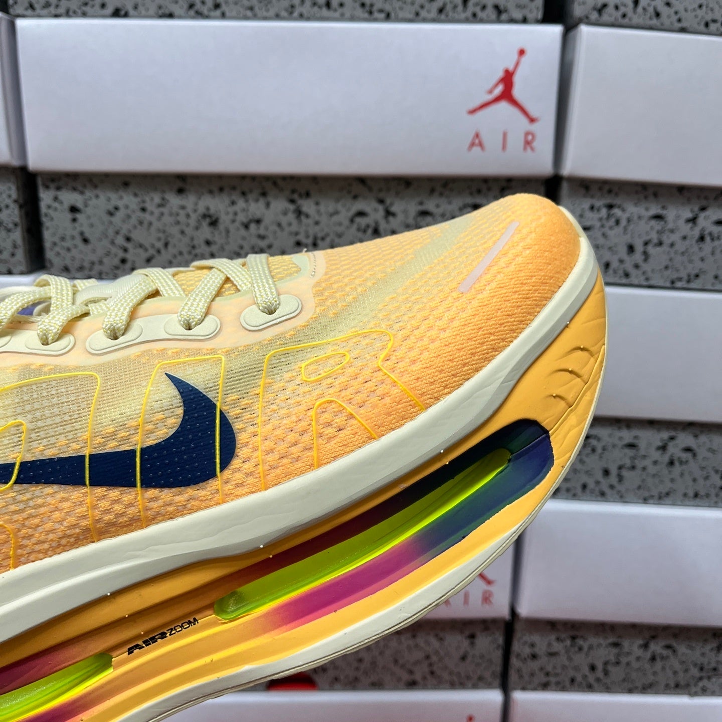 Nike Vomero Premium Alabaster