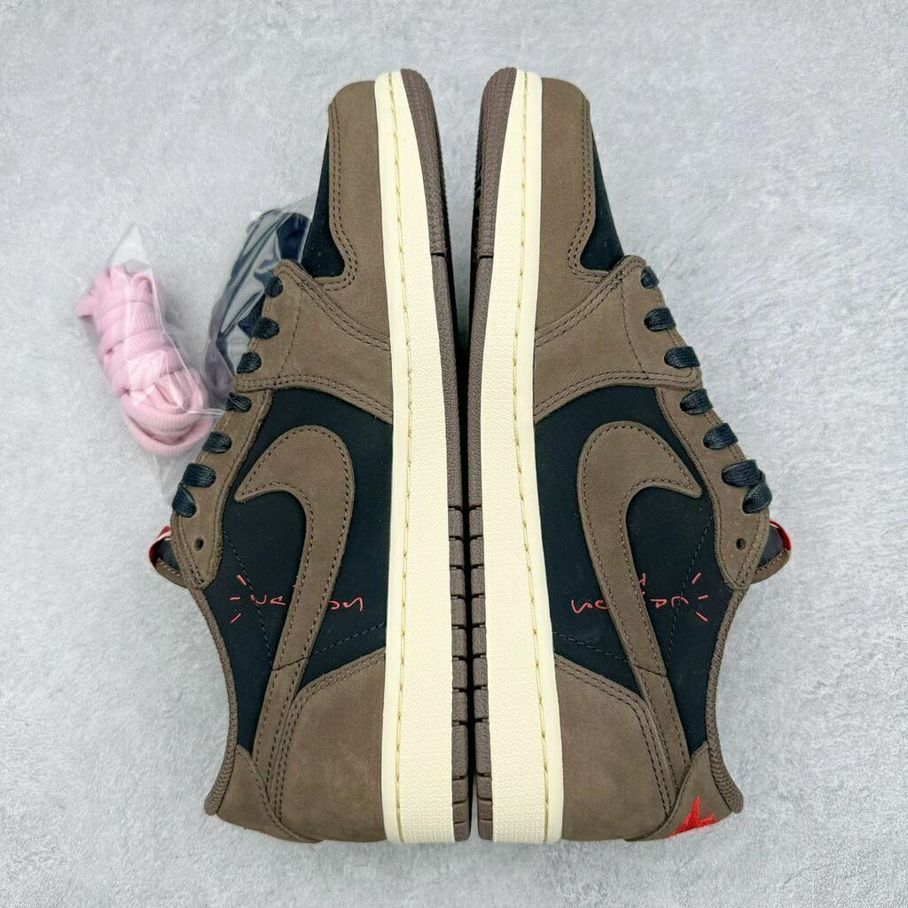 Air jordan 1 low x travis scott retro sp dark mocha