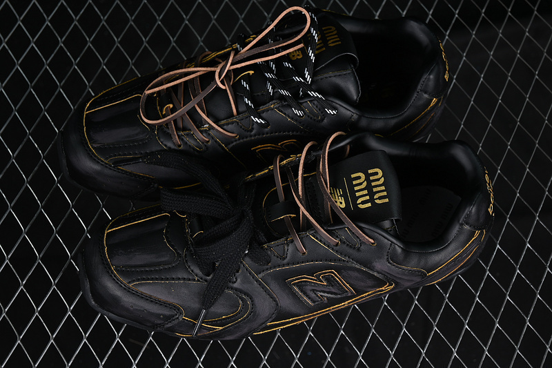 New balance 530 sl x miumiu black leather pronta entrega