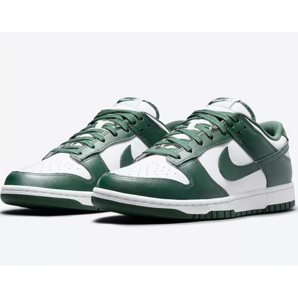 Dunk low varsity green