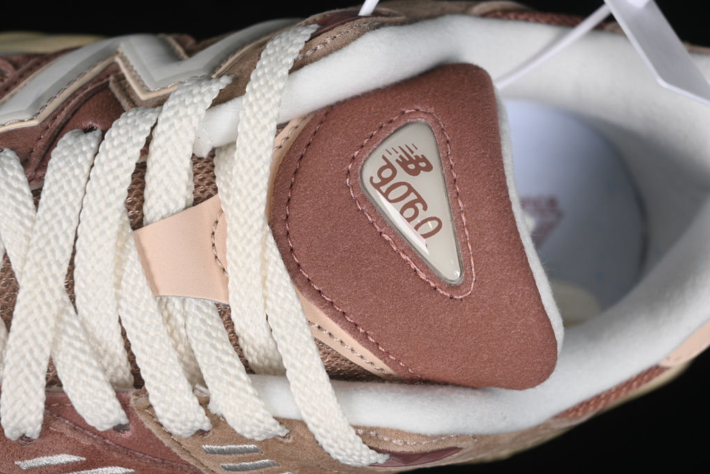 New balance 9060 sparrow flat taupe
