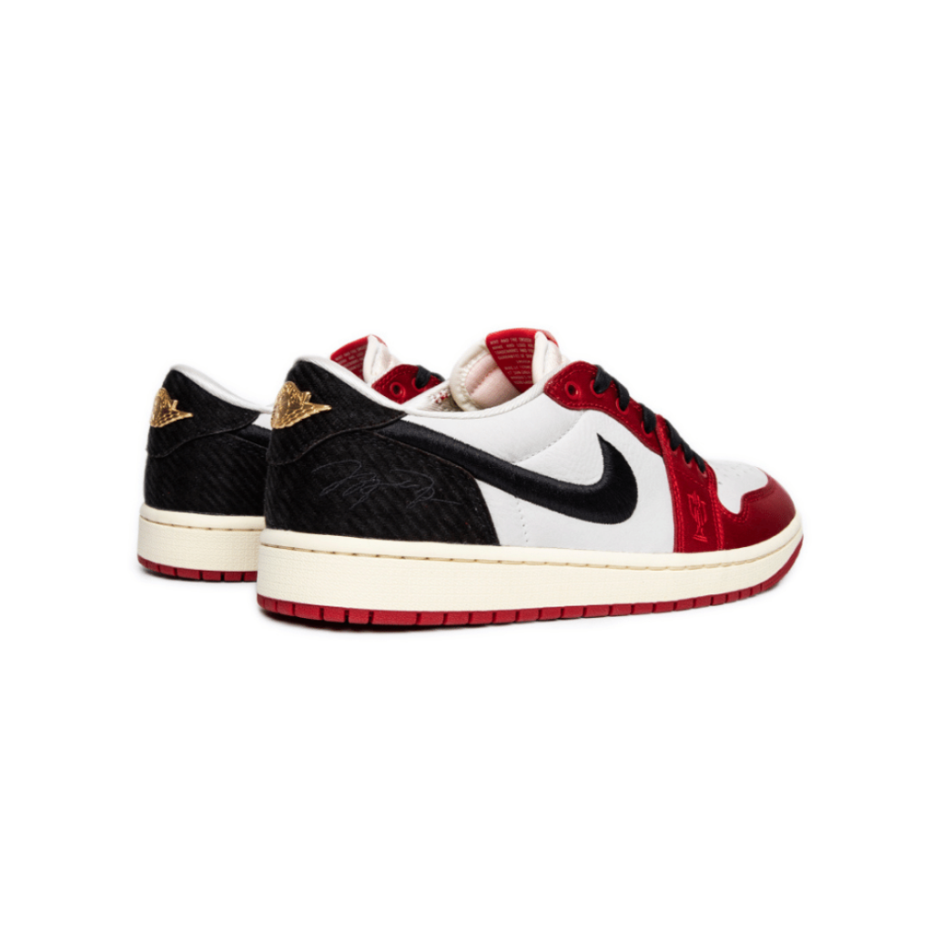 Air jordan 1 low trophy room 2024