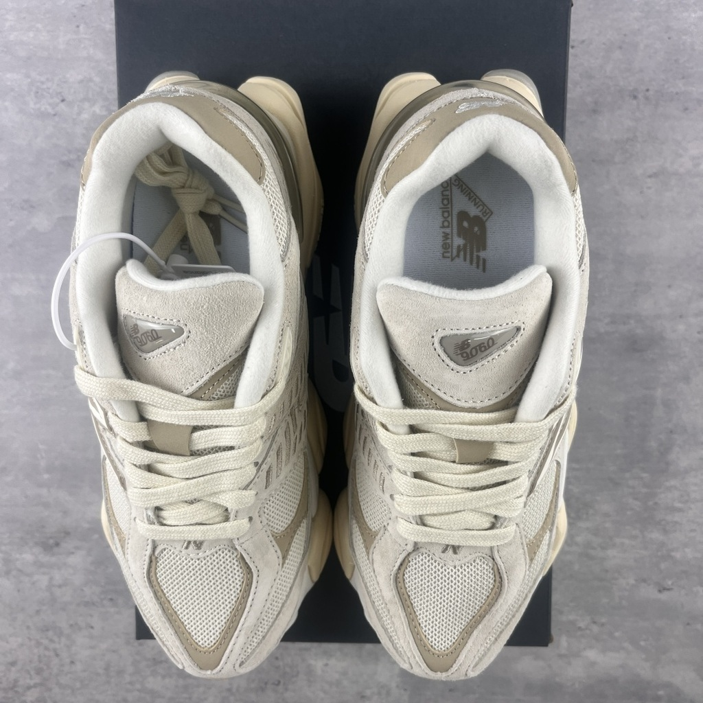 New Balance 9060 sea salt brown