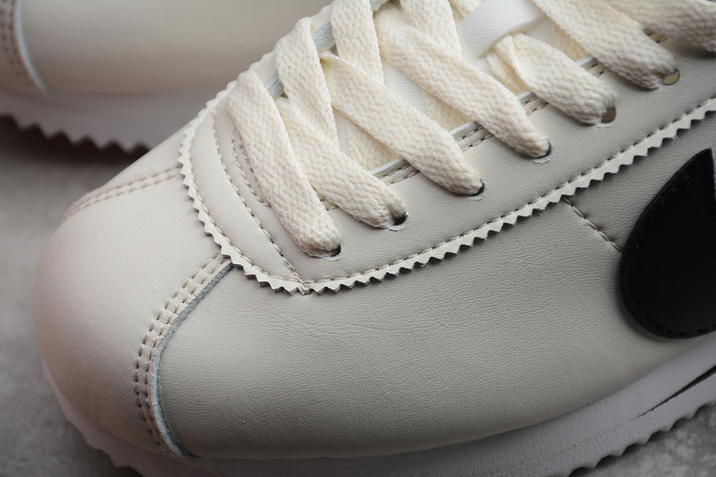 Classic cortez pale ivory