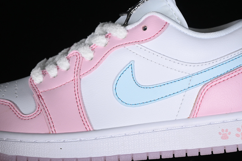 Air jordan 1 low paw print