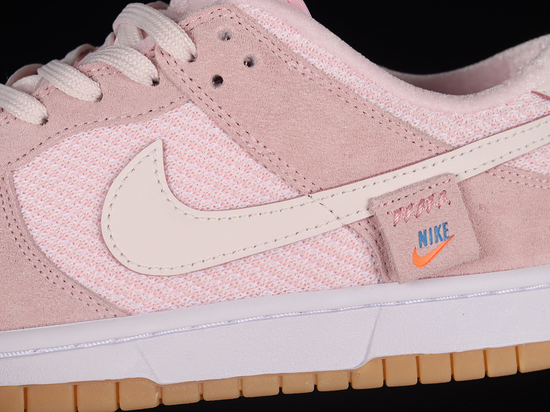 Dunk low teddy bear