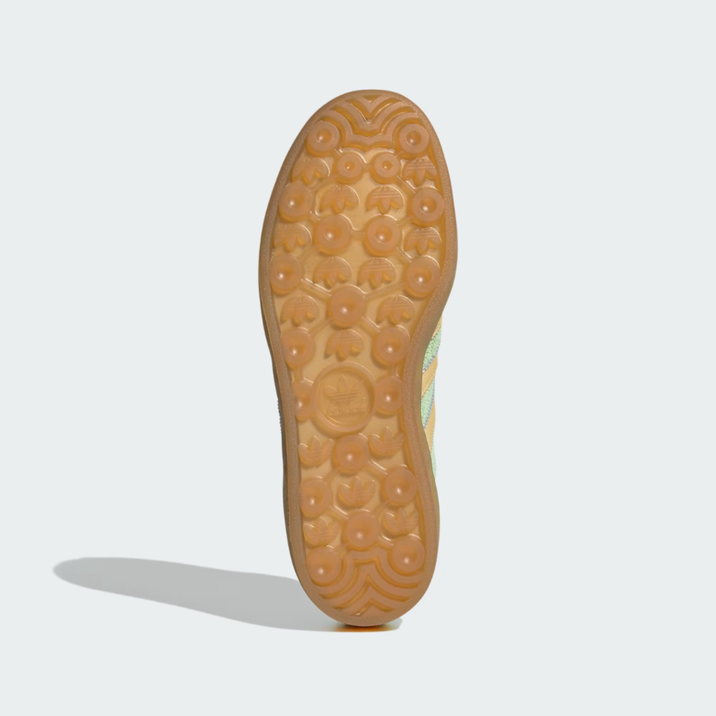 Gazelle indoor semi green spark