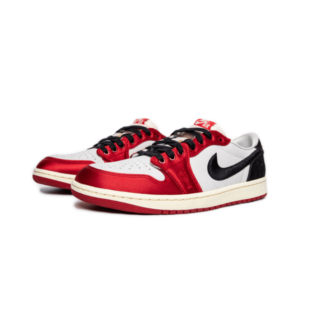 Air jordan 1 low trophy room 2024