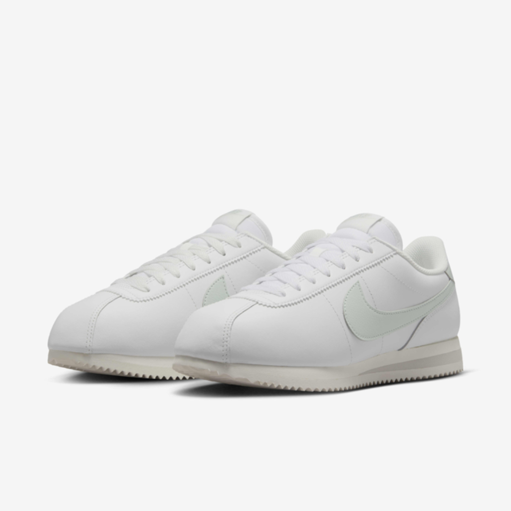 Cortez summit white light silver