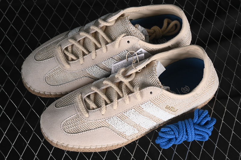 Gazelle x clot ivory bege