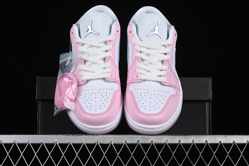 Air jordan 1 low paw print