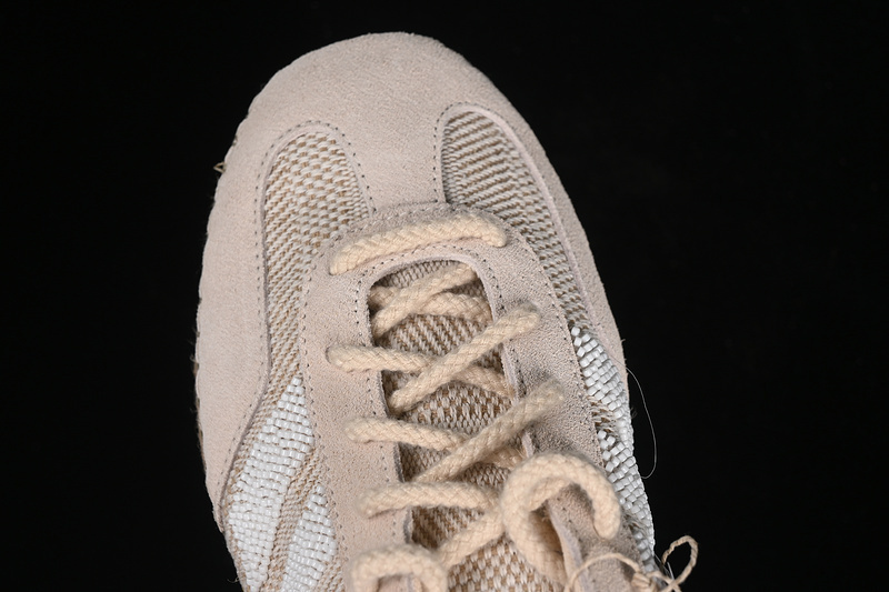 Gazelle x clot ivory bege