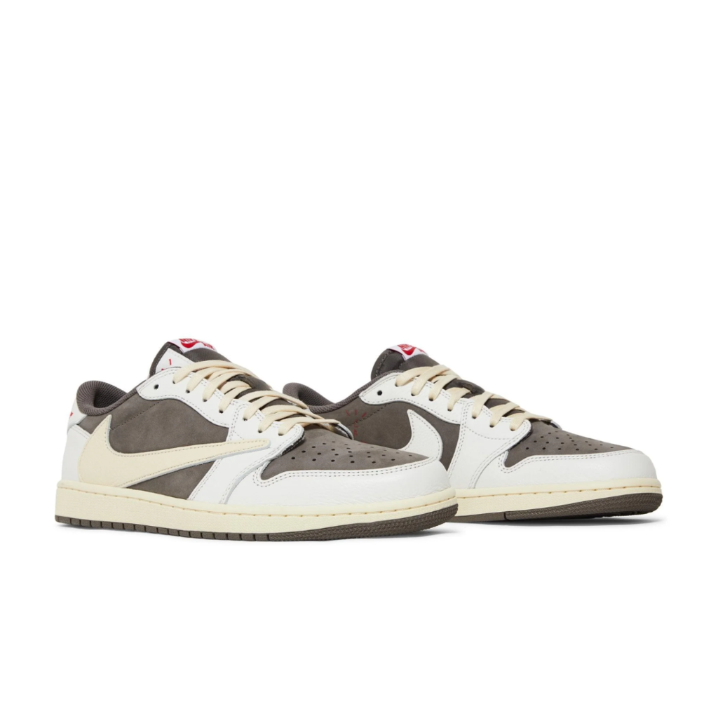 Air jordan 1 low travis scott reverse mocha