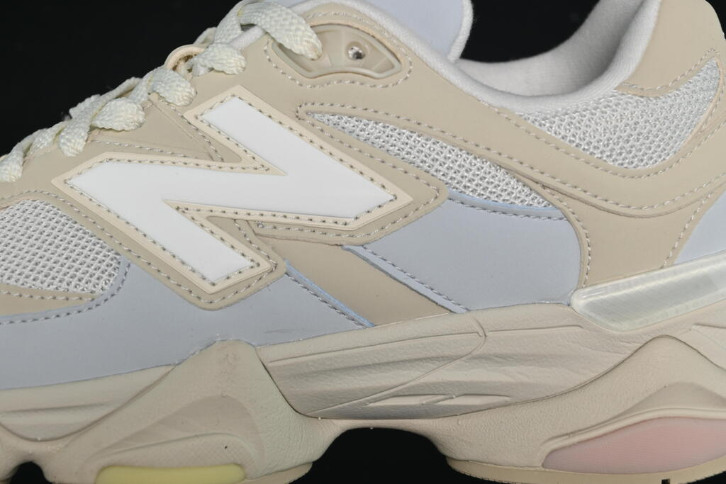 New balance 9060 blue cream