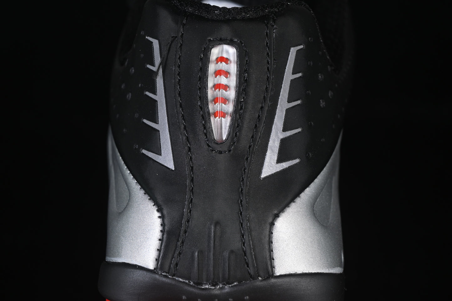Nike Shox R4 Black Metallic Silver