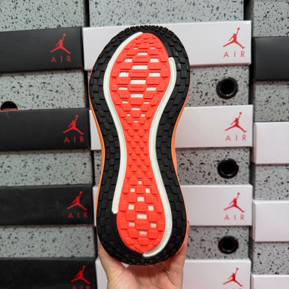 Air Zoom Vomero Plus Orange Pulse Hot Lava