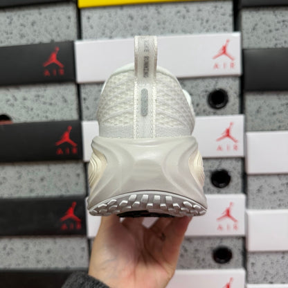 Air Zoom Vomero Plus Run