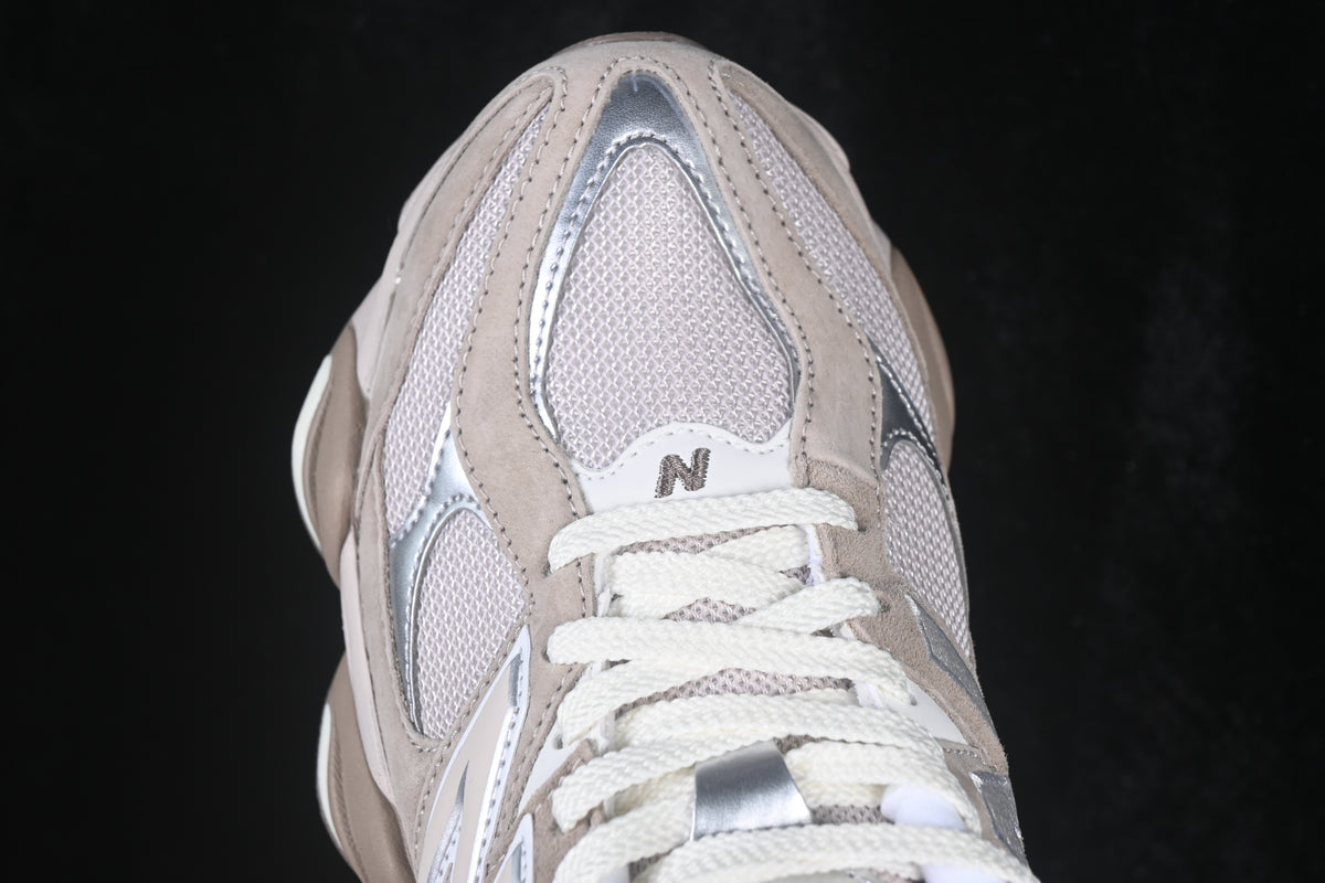 New Balance 9060 Moonbeam Silver Metallic Driftwood