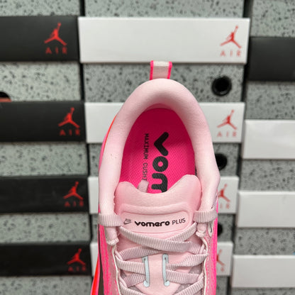 Air Zoom Vomero Plus Hyper Pink Bright Crimson