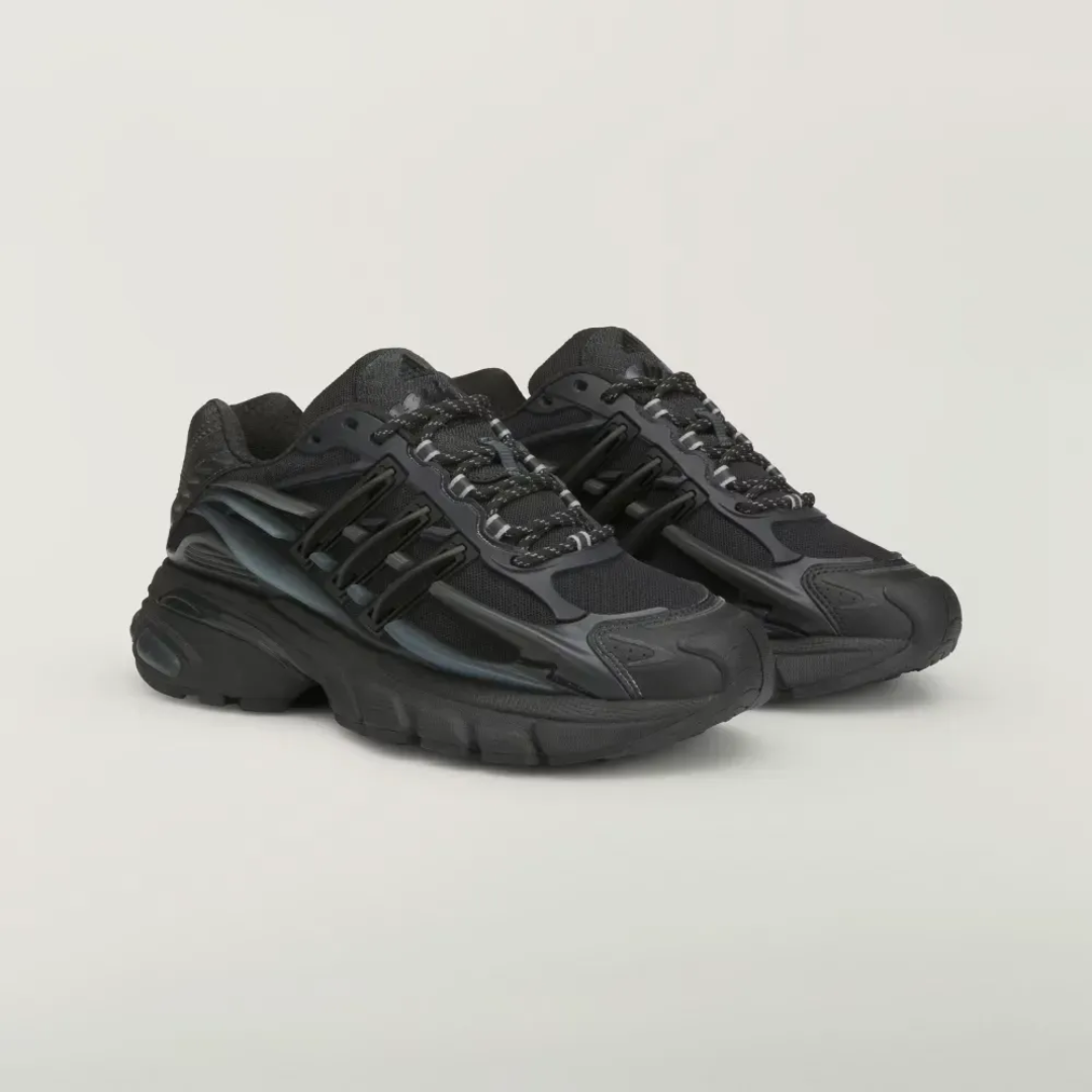 Adistar Jellyfish Triple Black x Pharrell Williams