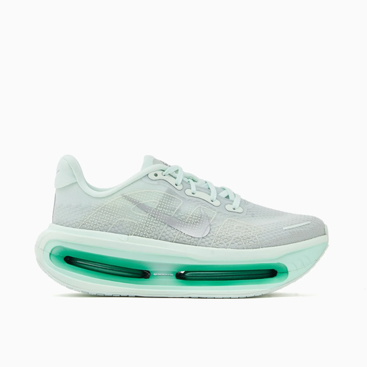 Nike Vomero Premium Barely Green