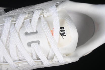 O Nike Vomero Premium Sail Coconut Milk