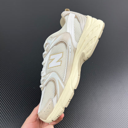 New Balance 530 Beige Angora