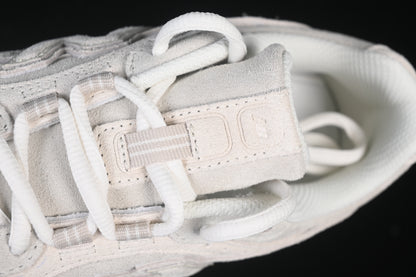 New Balance 204L Timberwolf