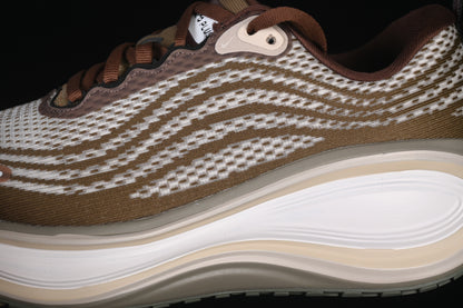 Vomero Plus Caldera Brown and Dark Field Brown