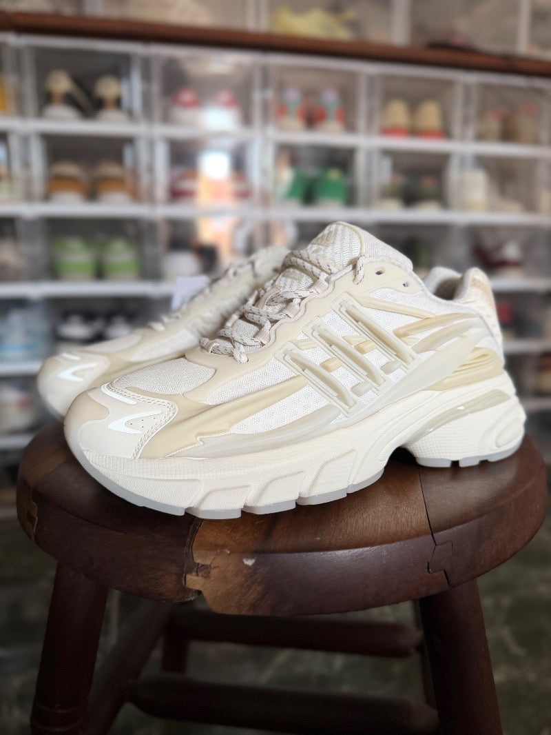 Adistar Jellyfish Chalk White x Pharrell Williams