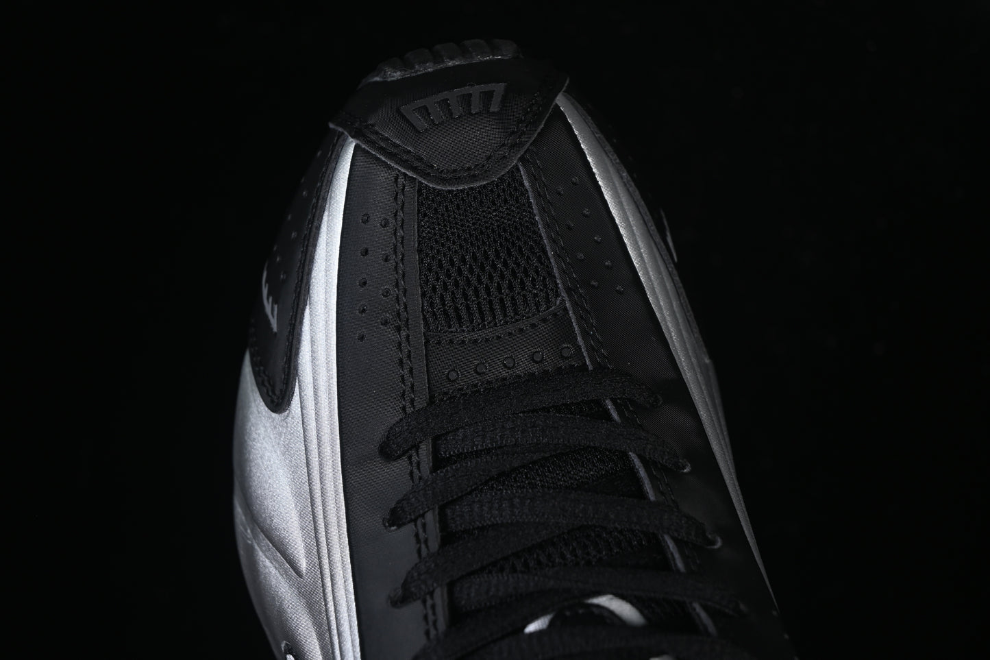 Nike Shox R4 Black Metallic Silver