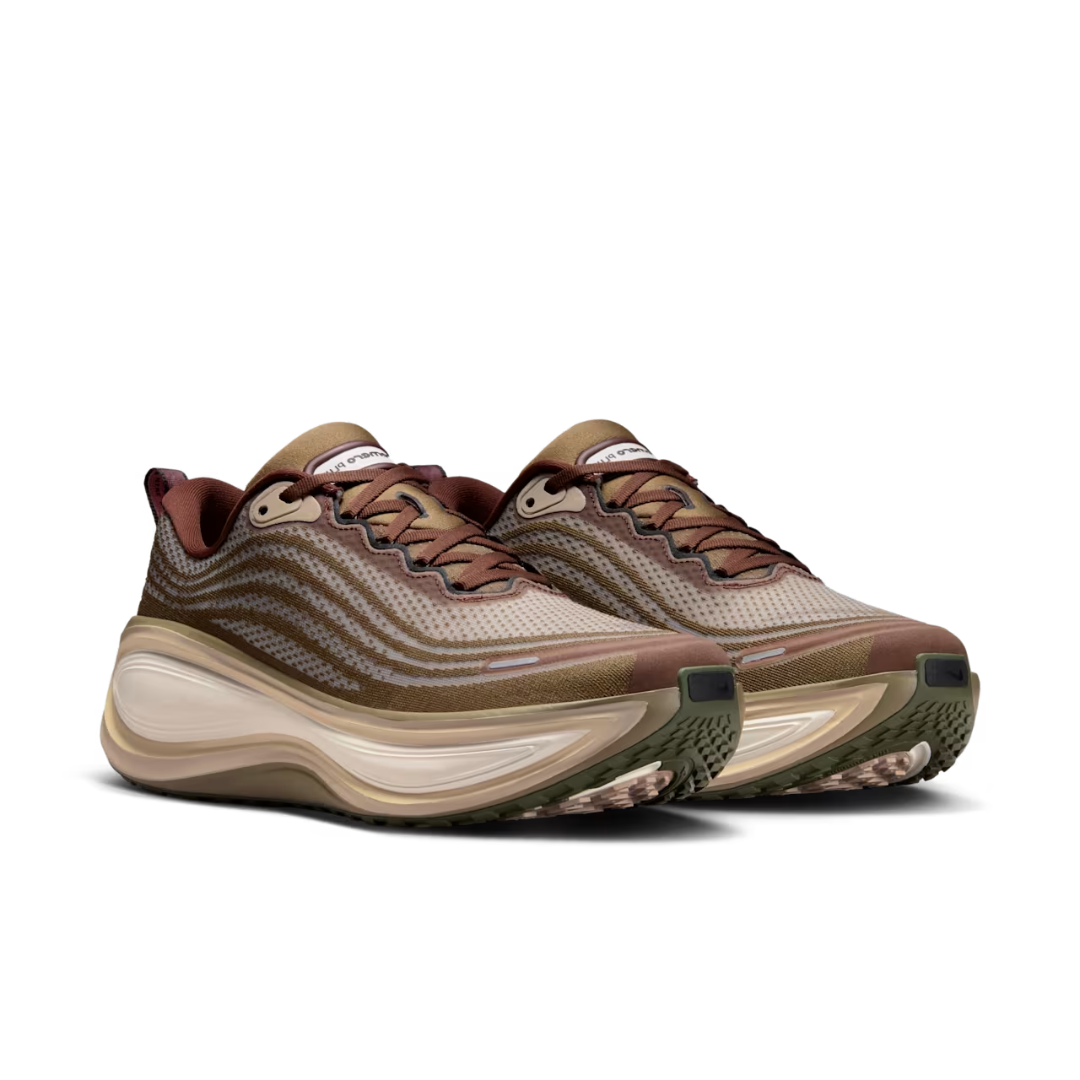 Vomero Plus Caldera Brown and Dark Field Brown