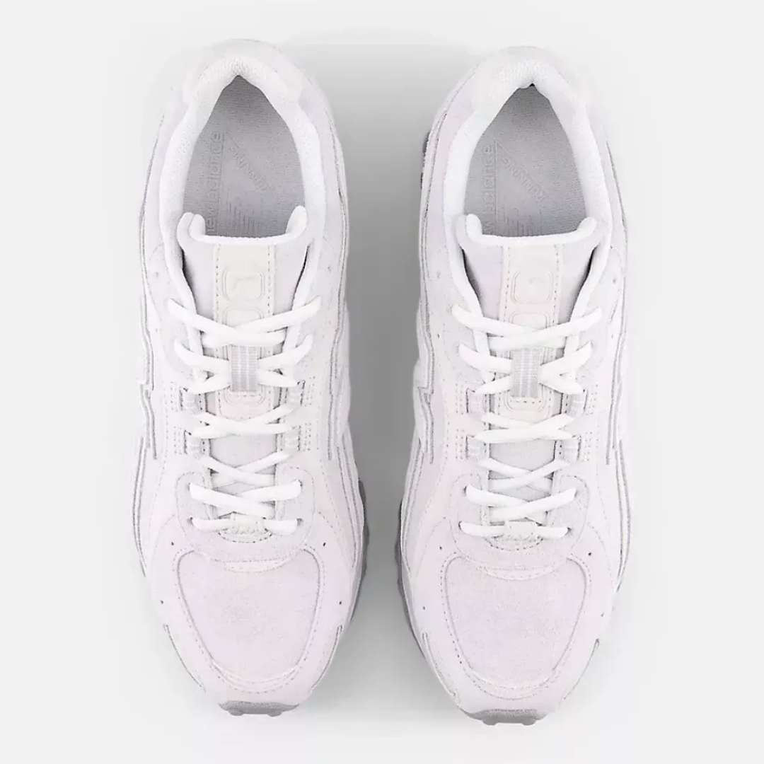 New Balance 204L Natural