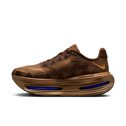 Nike Vomero Premium Flat Stout