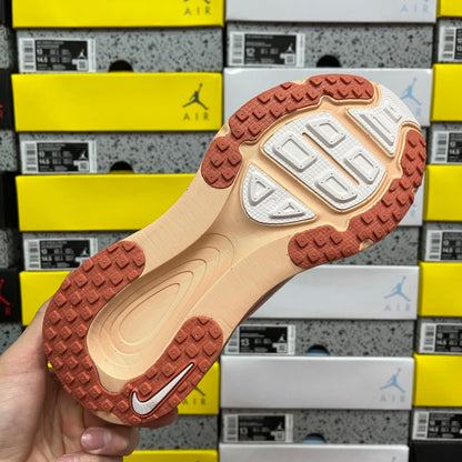 Air Zoom Vomero 18 Light Soft Pink