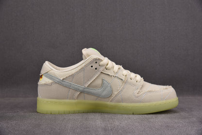 Nike SB Dunk Low Mummy