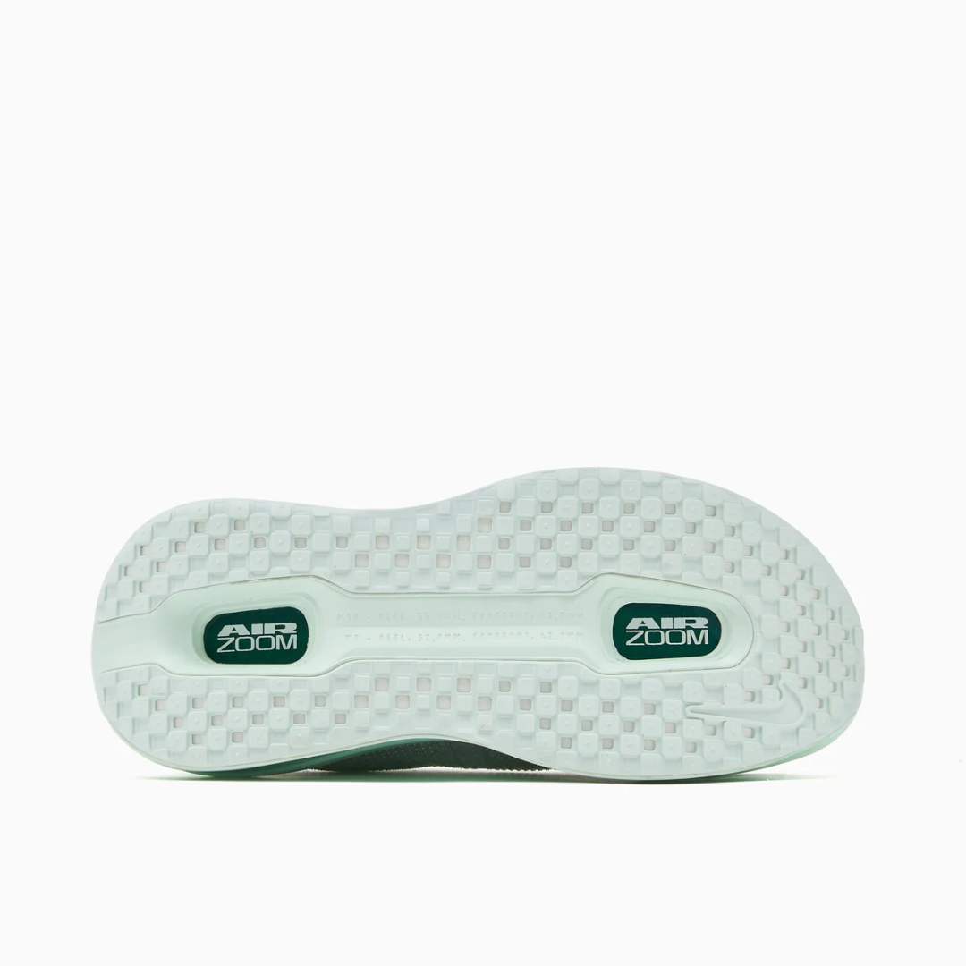Nike Vomero Premium Barely Green