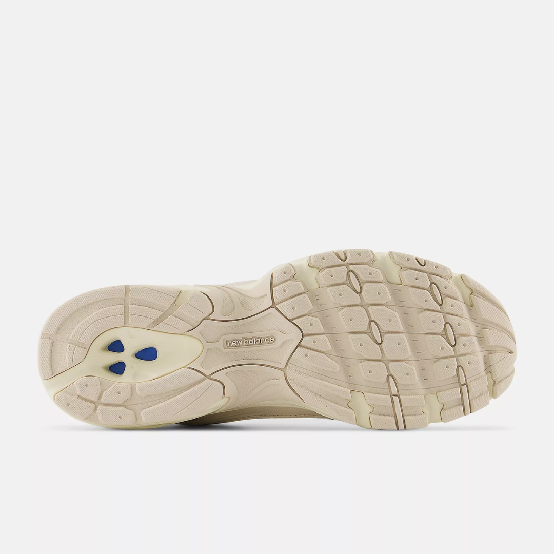 New Balance 530 Beige Angora
