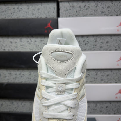 New Balance 9060 Angora Sea Salt