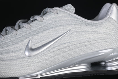 Nike Shox Z Metallic Silver