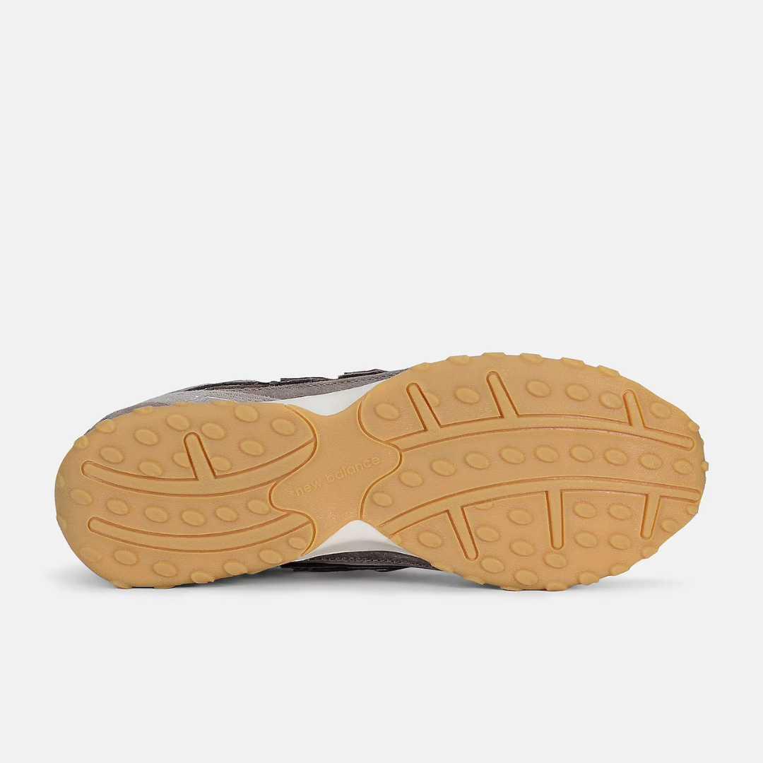 New Balance 204L Cortado Pumpernickel