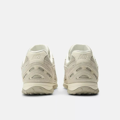 New Balance 204L Sea Salt