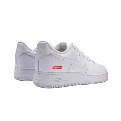 Nike Air Force 1 Low White x Supreme