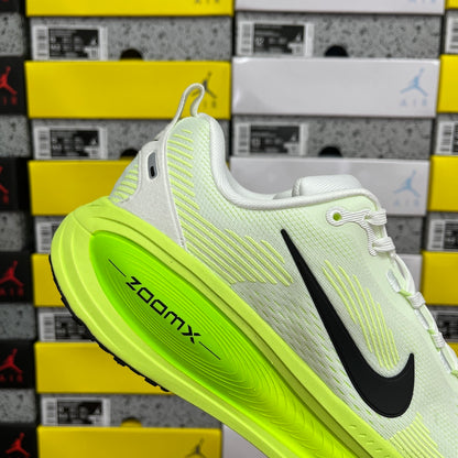 Air Zoom Vomero 18 Eletric Green