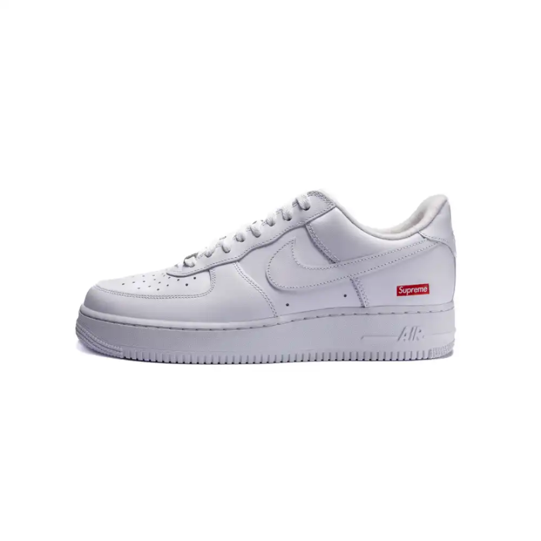 Nike Air Force 1 Low White x Supreme