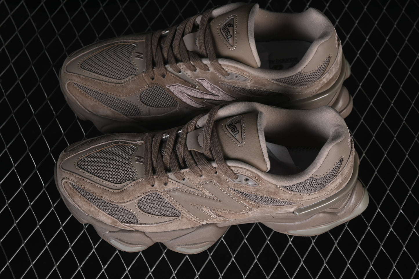 New Balance 9060 Chestnut