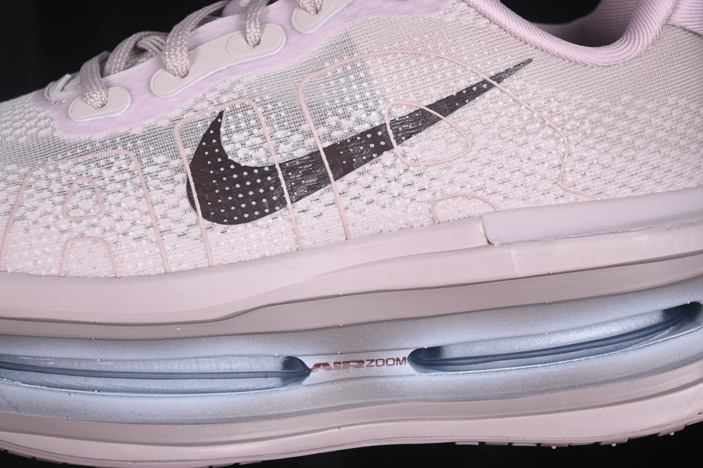Nike Vomero Premium Particle Rose Burgundy