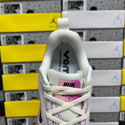 Air Zoom Vomero 18 Summit White Elemental Pink