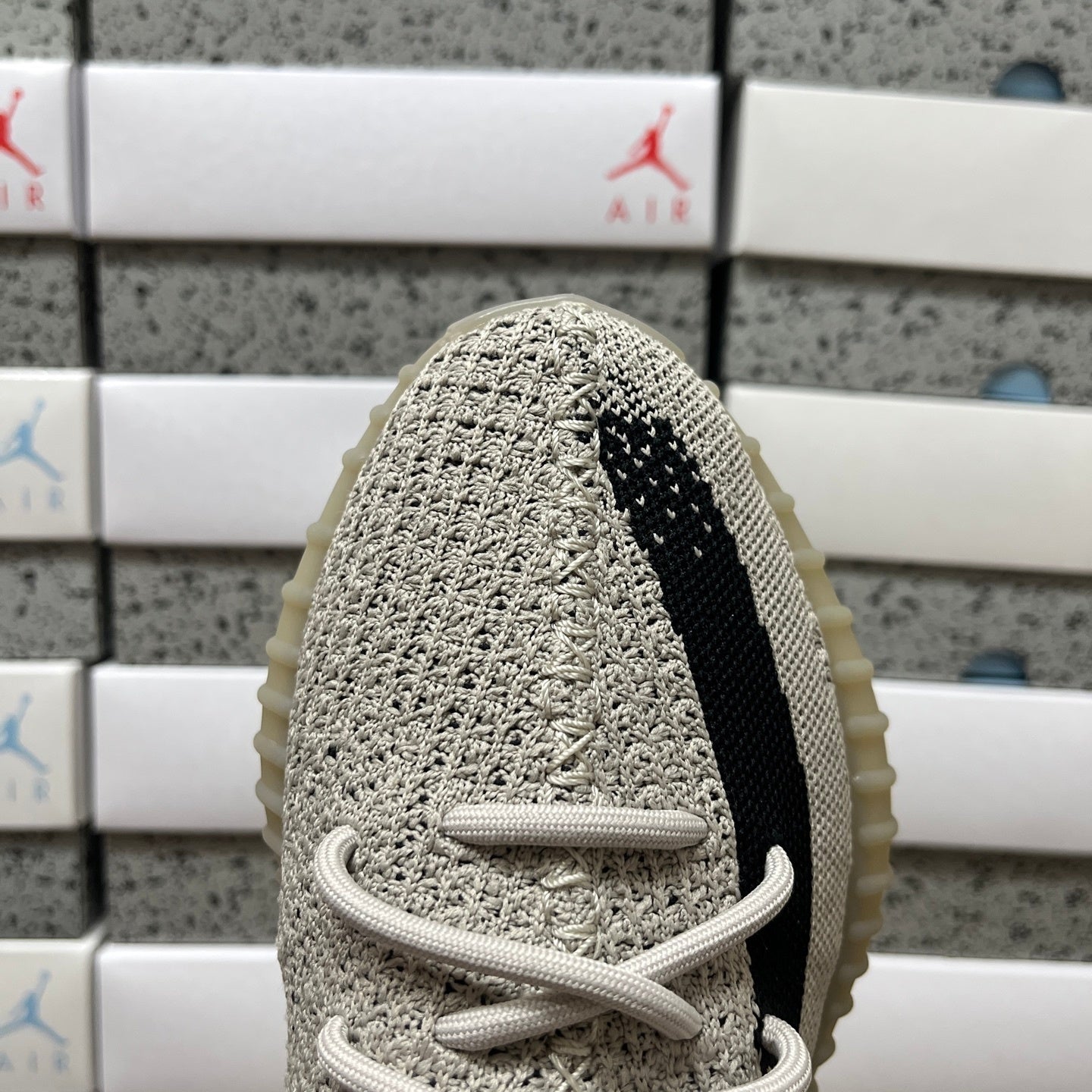 Yeezy Boost 350 V2 Slate